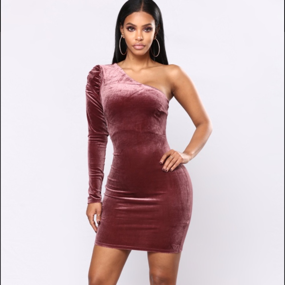 Fashion Nova one shoulder plum dress